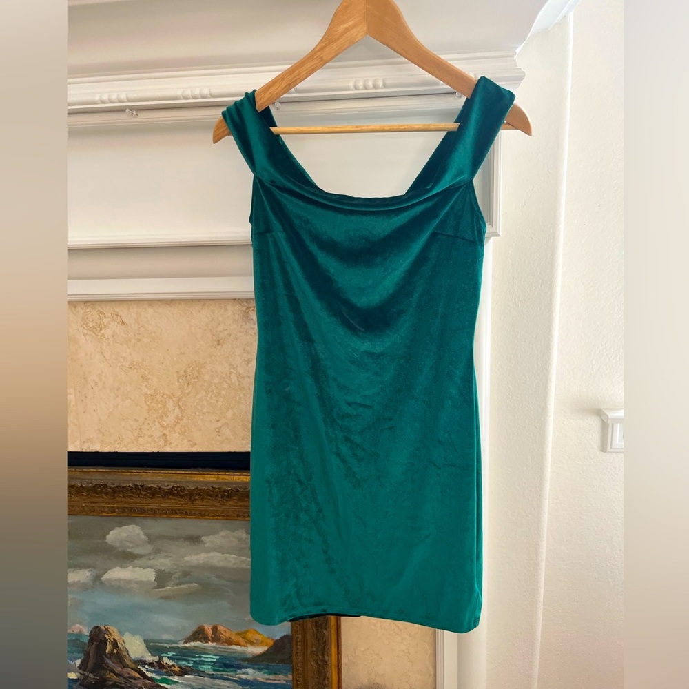 Urban Outfitters Green Velvet mini dress  size Medium